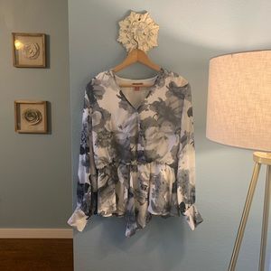Vince Camuto floral blouse